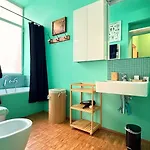 - Manu Maison * Parma