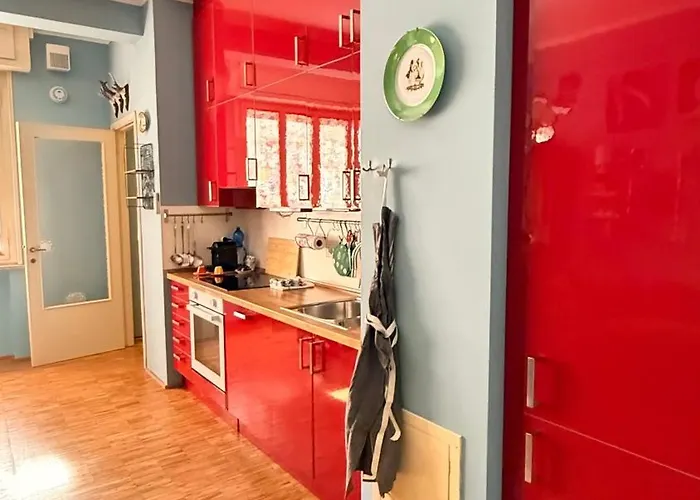 - Manu Maison Апартаменти Парма